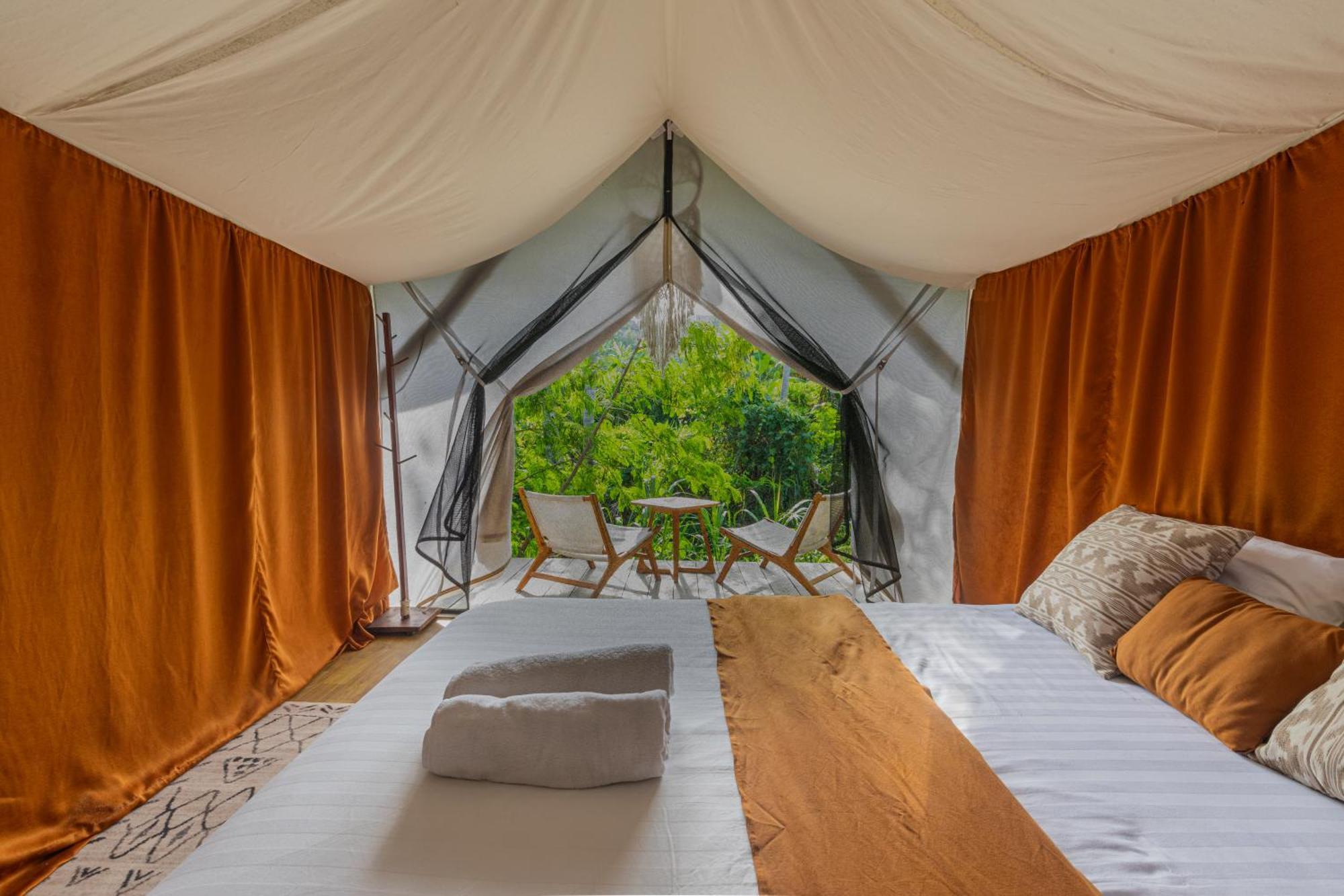 Camani Glamping Hotel Karangasem Екстериор снимка