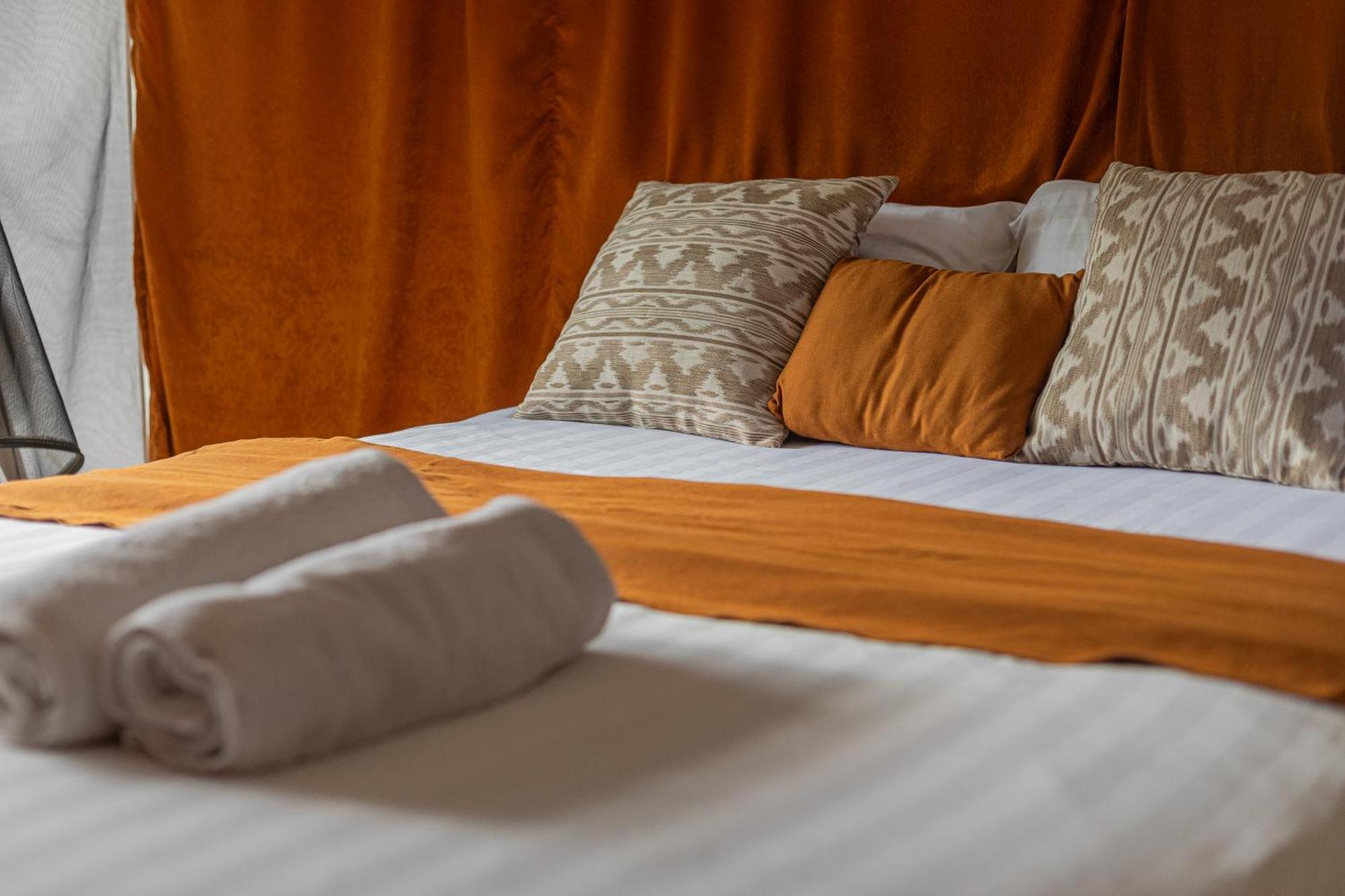 Camani Glamping Hotel Karangasem Стая снимка